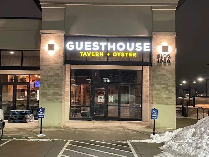 Guesthouse Tavern + Oyster