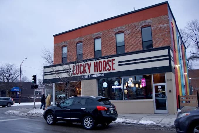 Lucky Horse Beer & Burgers